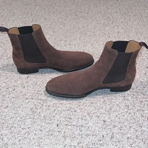 NWOB Magnanni Dark Brown Suede Chelsea Boots Mens Size 10